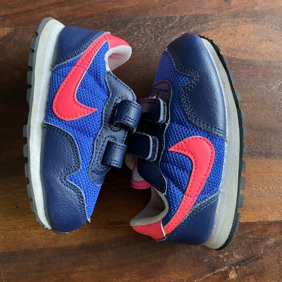 Nike Metro Plus Blue Pink 2 Strap Sneakers Easy Slip On Shoes Toddler Size 6C - Picture 4 of 7
